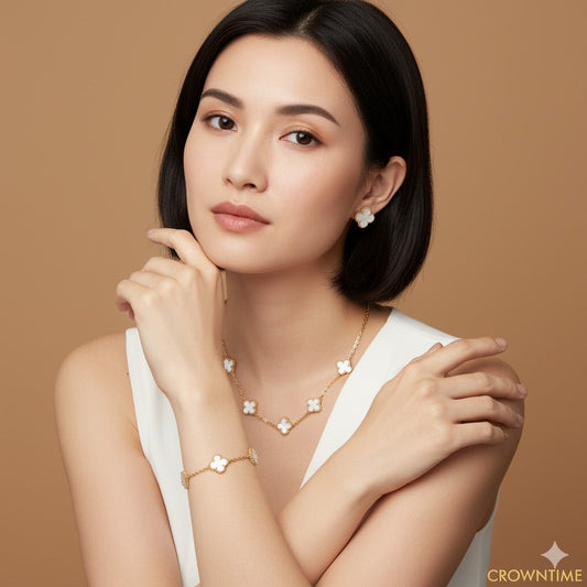 CLOVER 3-PIECE SET NECKLACE-BRACELET-EARRINGS GOLD-WHITE COLOR