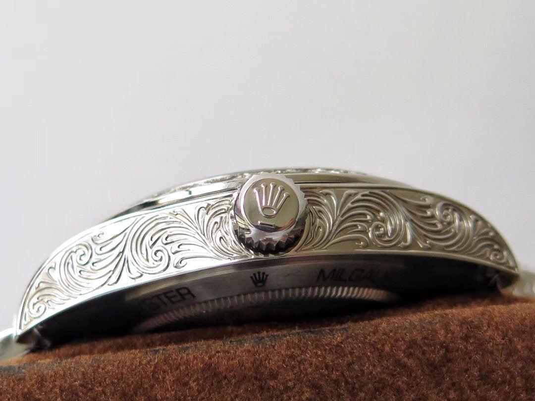 MILGAUSS 40MM STAINLESS STEEL GREEN BLACK ORANGE DIAL