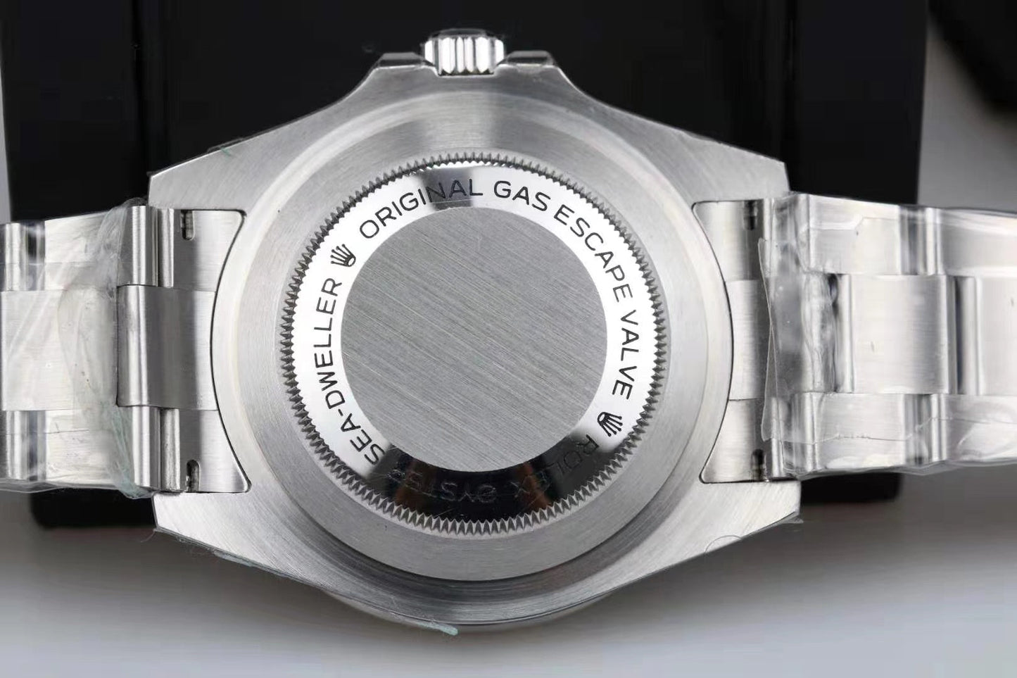 Rolex Sea-Dweller 43mm Silver Black