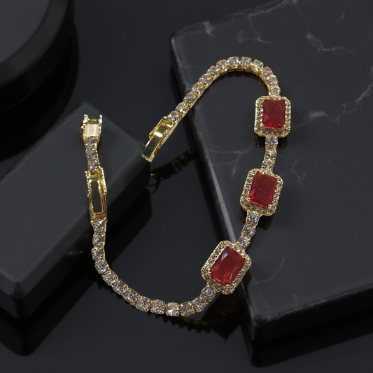 ❤️ Kırmızı Baget Taşlı Altın Kaplama Çelik Bileklik