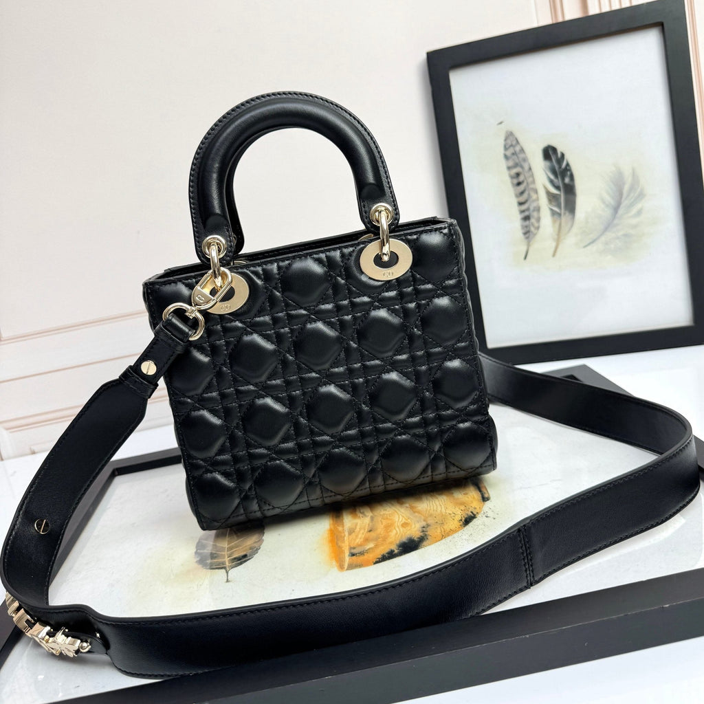 Dior Lady Çanta İthal premium kalite