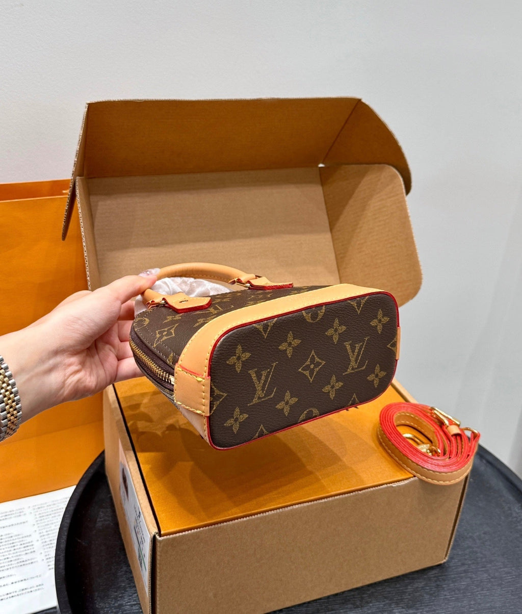 Lv Mini Çanta A kalite 1.sınıf işçilik (İthal ürün)