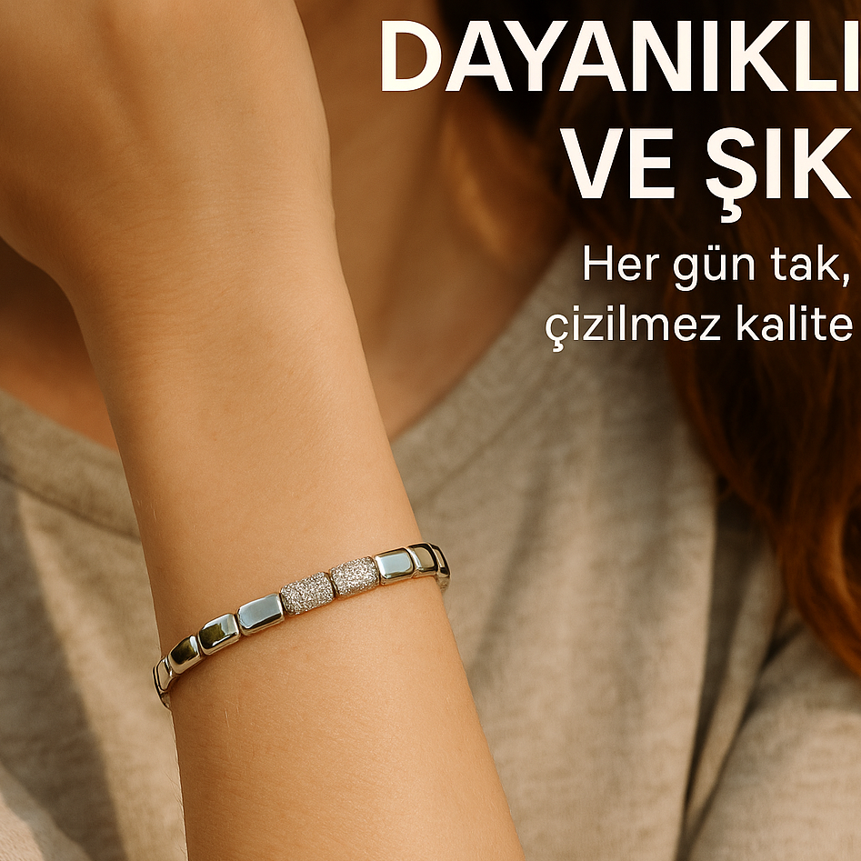🌟 Zarif Işıltı — Taşlı Paslanmaz Çelik Kadın Bileklik