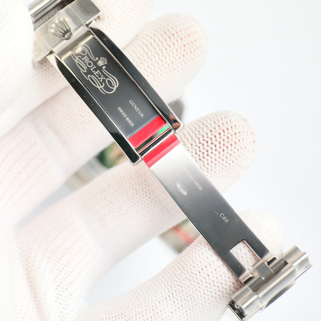 Rolex Sea-Dweller 43mm Silver Green