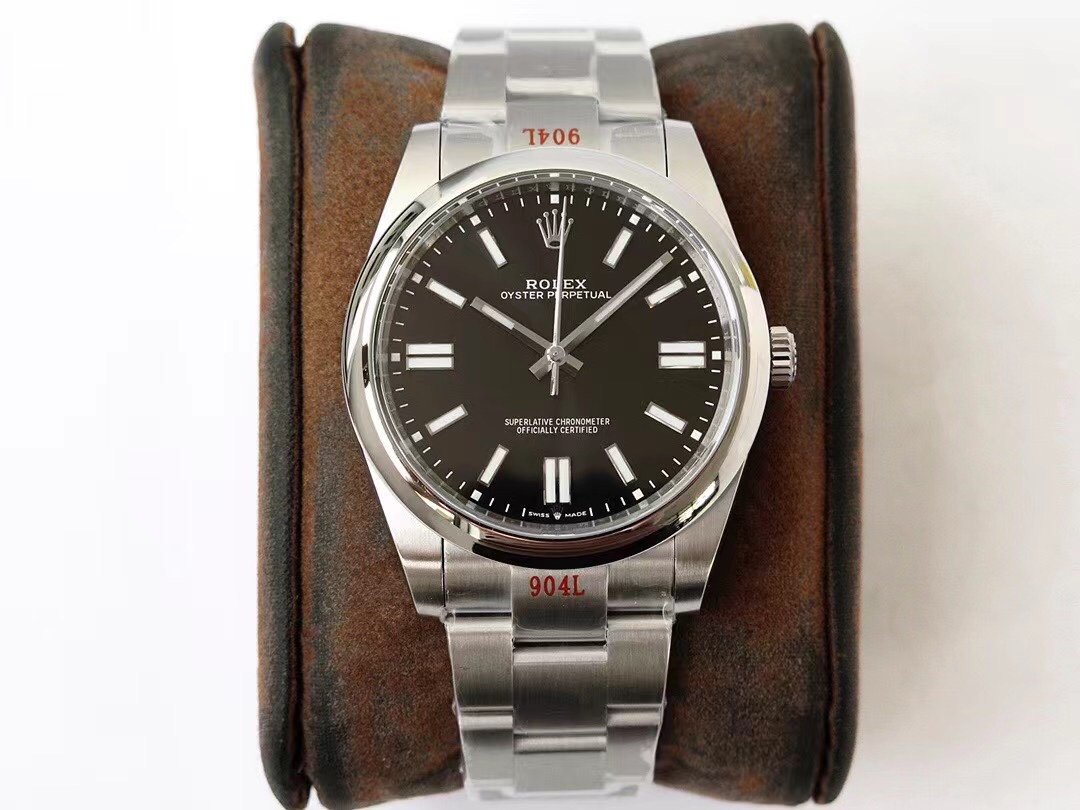 OYSTER PERPETUAL 41 STAINLESS STEEL BLACK DIAL